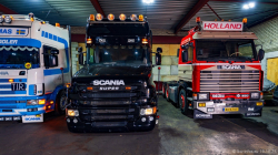 20251019-Tom-Holding-00412